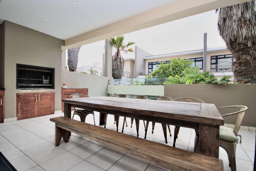 To Let 3 Bedroom Property for Rent in Sunset Beach Western Cape